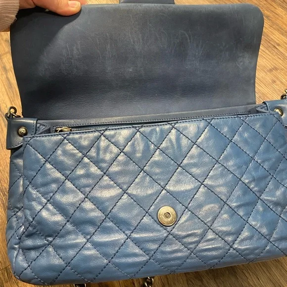 Chanel bag - Picture 7 of 11